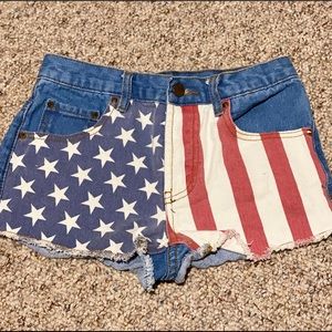 ⚡️SOLD⚡️American flag denim shorts